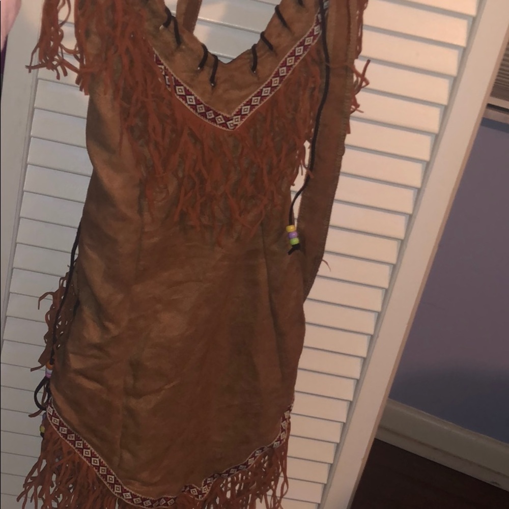 Small Leg Avenue Sexy Native American costume